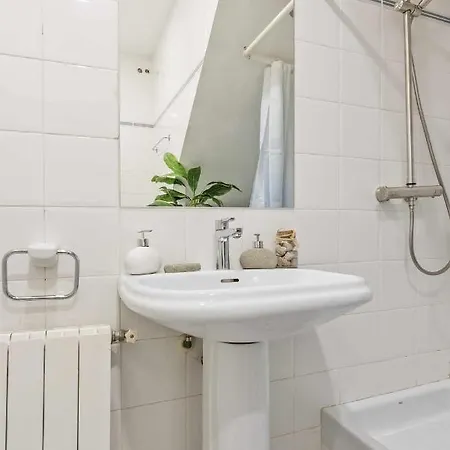 Gaudi Apartment Sitges